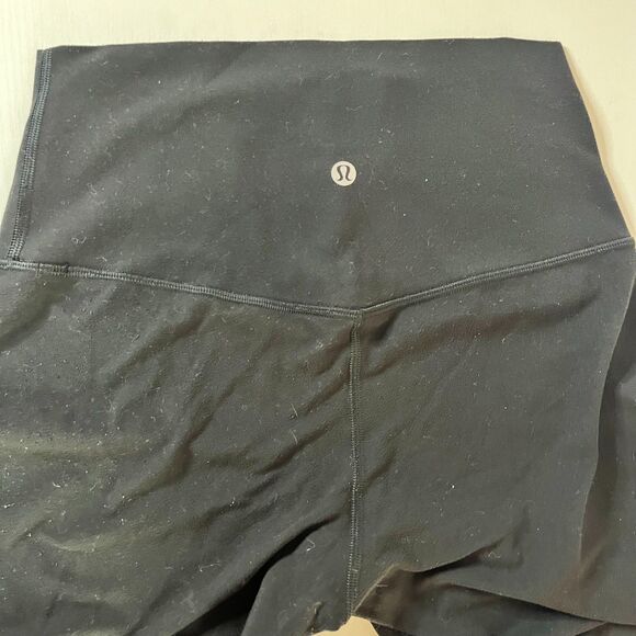 Lululemon Women's Black Speed up Tight Legging Size 28 Inseam/12in Waist - Picture 3 of 5